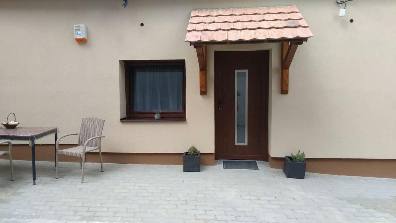 Alma Vendeghaz Hotel Veszprém Exterior foto